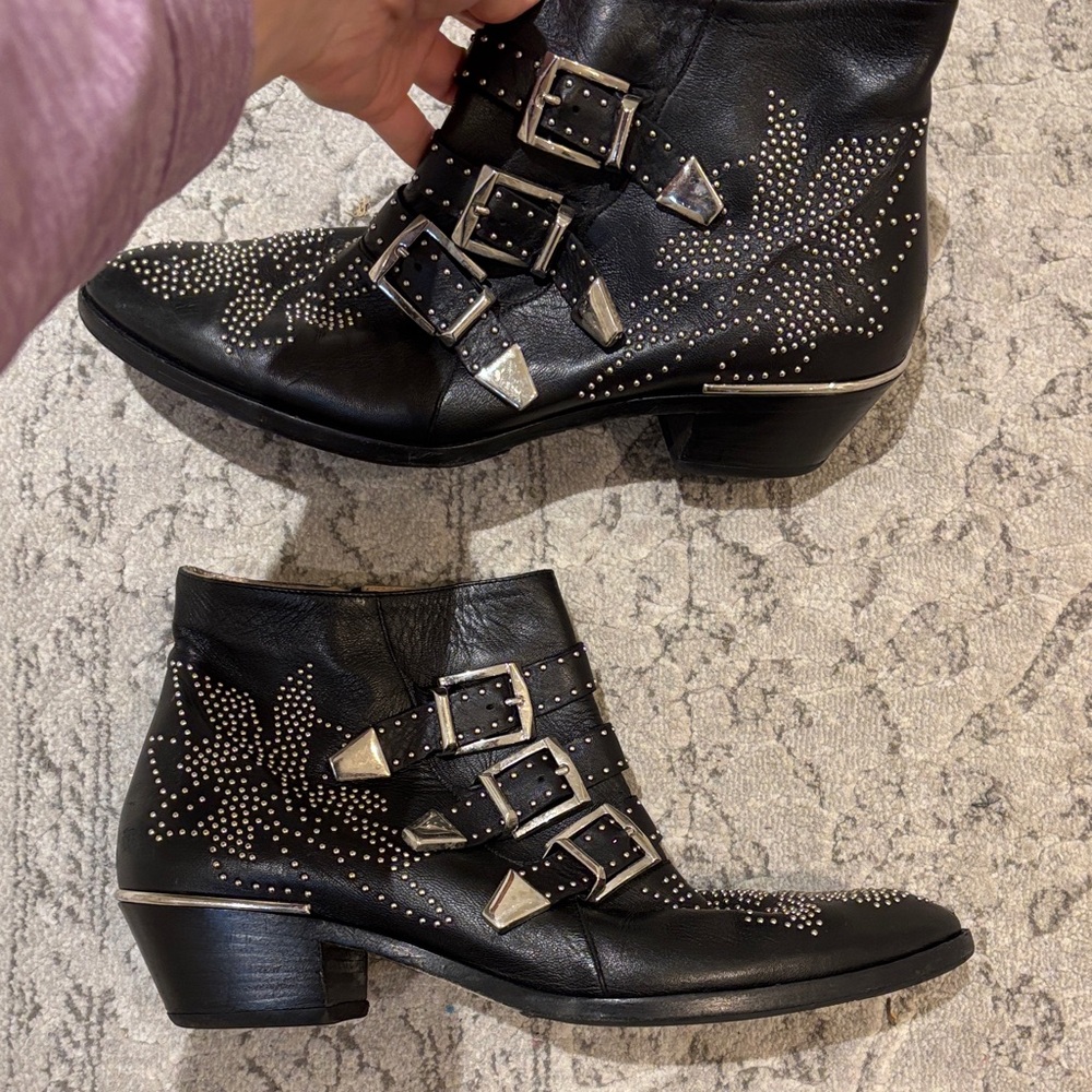 Chloe Susanna Studded Ankle Boot black/silver size 41